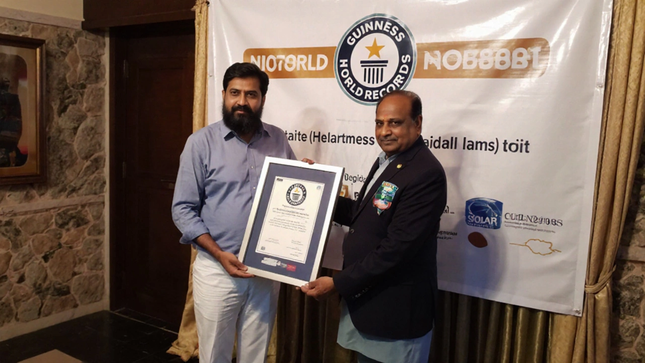 डॉ. लक्षयराज सिंह मेवाड़ ने सौर लैंप से सूर्य का आकार बना कर नवां Guinness World Record स्थापित किया